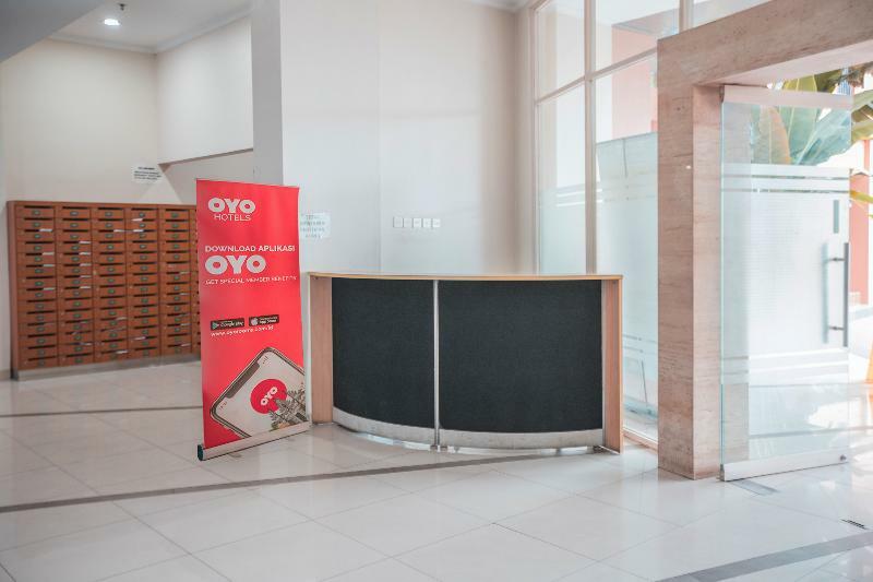 דפוק Oyo 266 Margonda Residence 5 מראה חיצוני תמונה