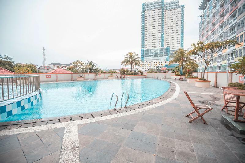 דפוק Oyo 266 Margonda Residence 5 מראה חיצוני תמונה